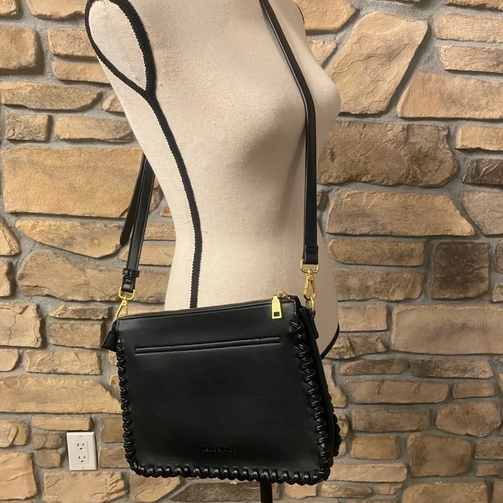 Melie Bianco Womens Black Olivia Crossbody Faux Leather Bag New without tags